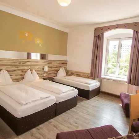 Dollinger Otel 3*