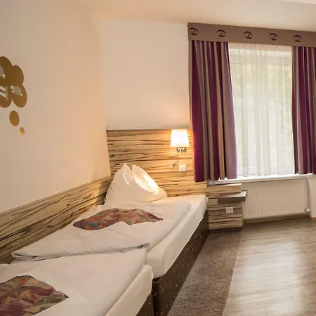 Dollinger Hotel