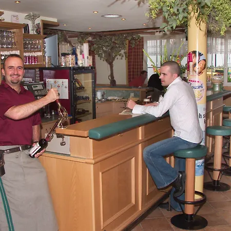 Dollinger Otel İnnsbruck