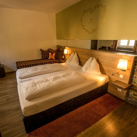Otel Dollinger 3*