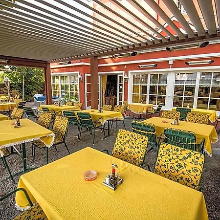 Dollinger Otel