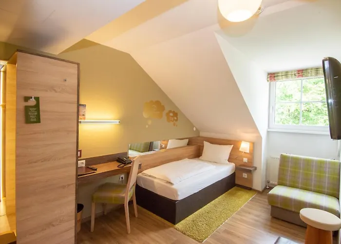 Dollinger Отель Инсбрук