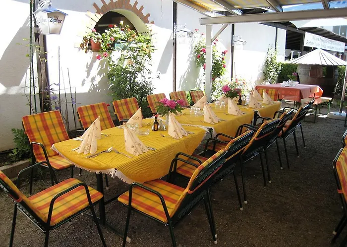 Отель Dollinger